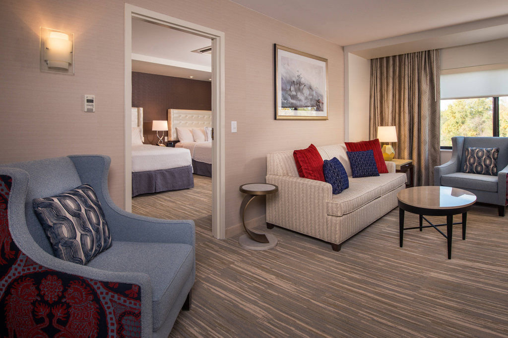 Courtyard By Marriott Shippensburg Hotel Exterior photo